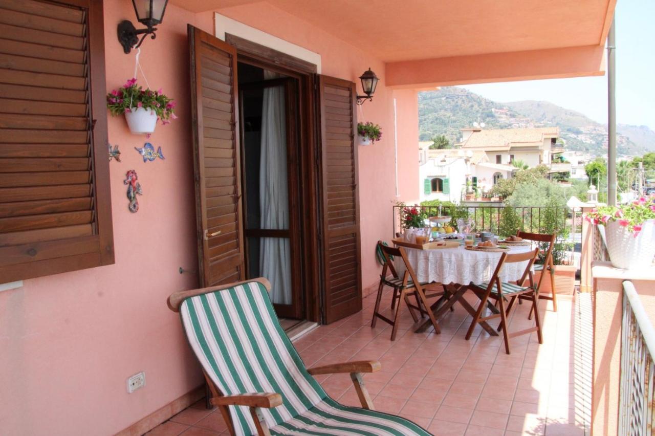 Poseidone Sea Apartment Taormina Mazzeo Exterior photo